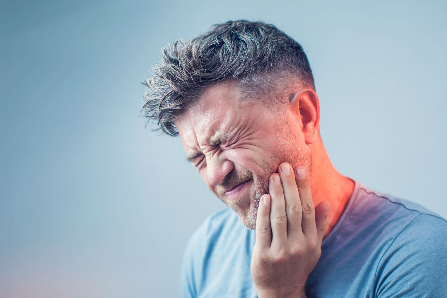 Tooth aches can be cause for a dental emergency.
